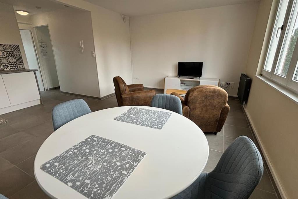 T2 Calme Et Lumineux Proche Gare Apartment Arras Luaran gambar
