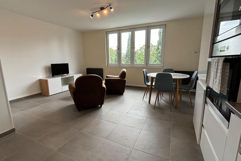 T2 Calme Et Lumineux Proche Gare Apartment Arras Luaran gambar